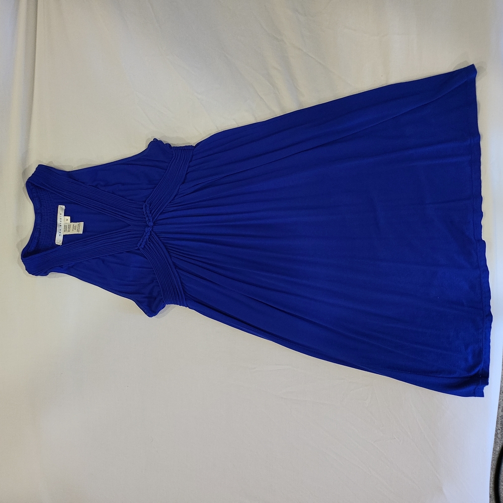 Max Studio knee length blue dress, Med